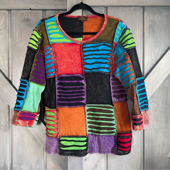 Rising International Artsy Top hippie festival art to wear colorful patches‎ - Picture 1 of 8